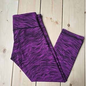 Lululemon High Rise Wunder Under Crop Leggings Womens Size 6 N10416